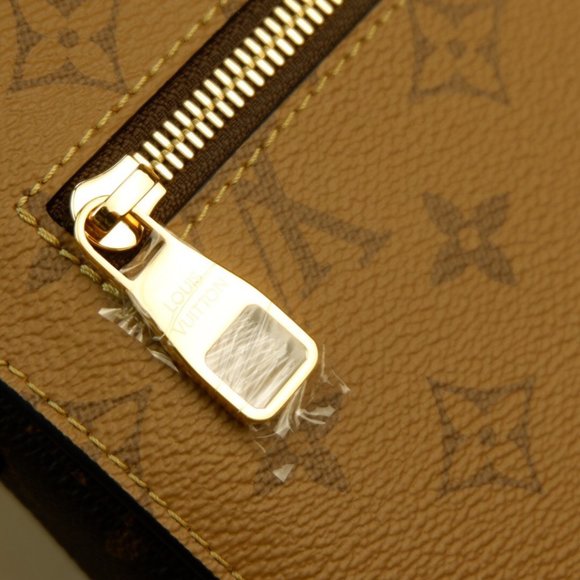 Louis Vuitton POCHETTE MÉTIS bag - Picture 4 of 9